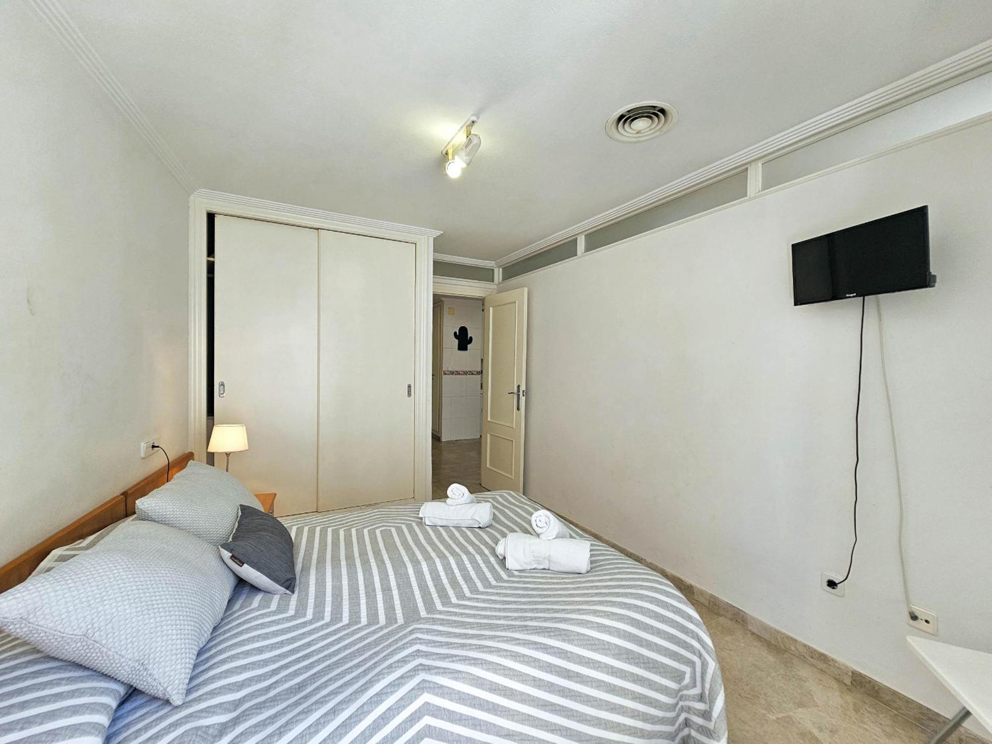 Apartamentos Nuevo Edificio Alba Cartagena Centro Parking 外观 照片